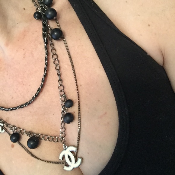 Chanel multi layered chain silver tone necklace - Picture 4 of 8